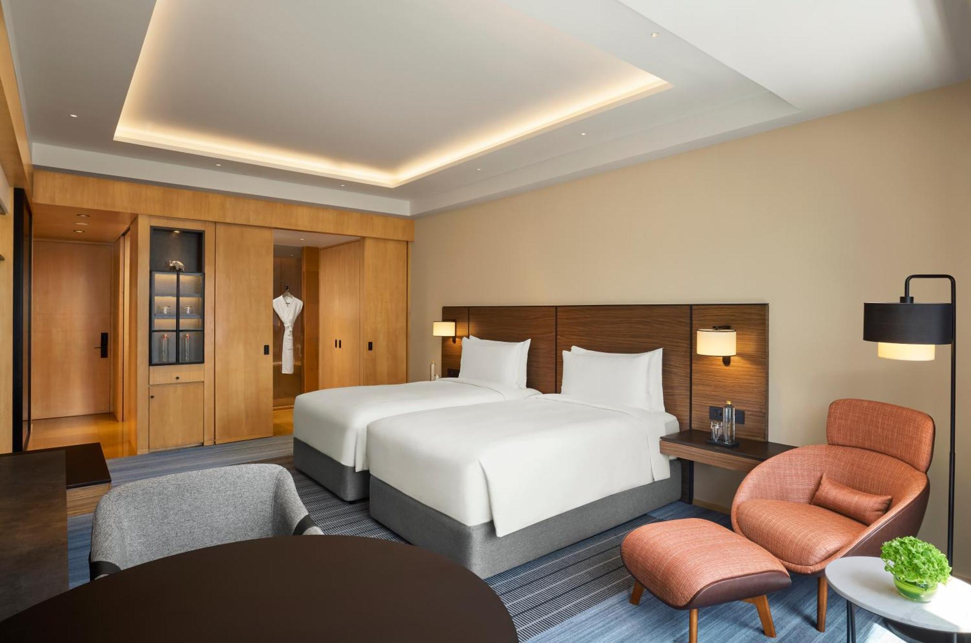 Grand Hyatt Mumbai Hotel&Residences Bagian luar foto Deluxe Room