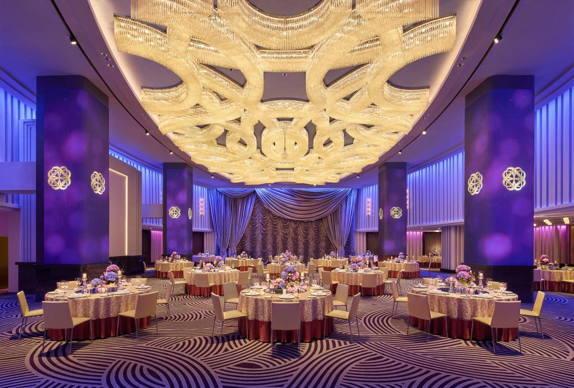 Grand Hyatt Mumbai Hotel&Residences Bagian luar foto The Grand Ballroom